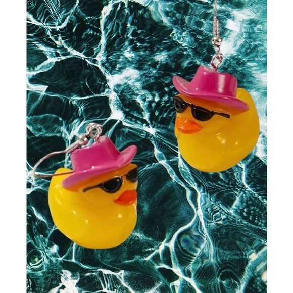 NWT Cowgirl Yellow Rubber Duck Pink Hat Sunglasses Dangle Earrings - Picture 1 of 5